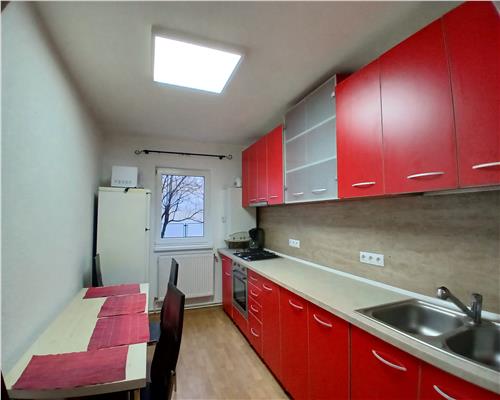 comision 0!apartament 3 camere,decomandat in sibiu-v.aron