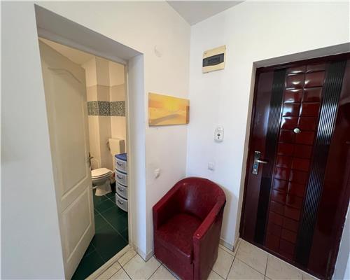 Garsoniera RENOVATA de vanzare in Sibiu imobil cu lift,  constructie recenta