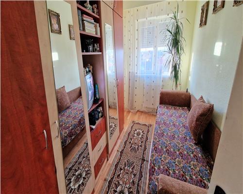 PRET ACCESIBIL! Apartament 3 CAMERE 105000 EURO de vanzare in Sibiu Vasile Aron